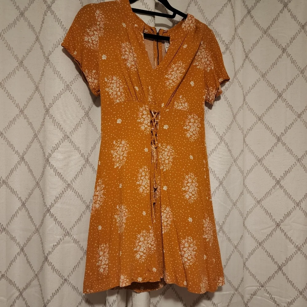 Floral dress - Picture 1 of 2